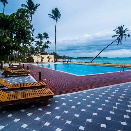 Merciel Retreat & Resort, Ngapali Buitenkant foto