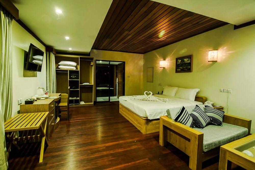 Merciel Retreat & Resort, Ngapali Buitenkant foto