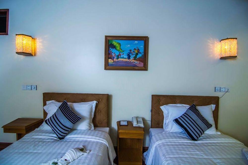 Merciel Retreat & Resort, Ngapali Buitenkant foto